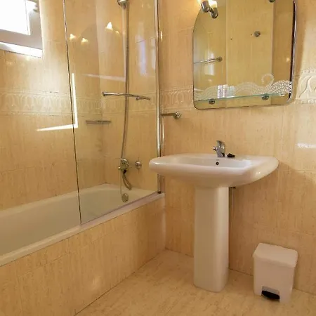 Letmalaga River Views *